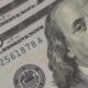 Dólar recua para R$ 5,01 e bolsa atinge novo recorde impulsionada pelo mercado externo